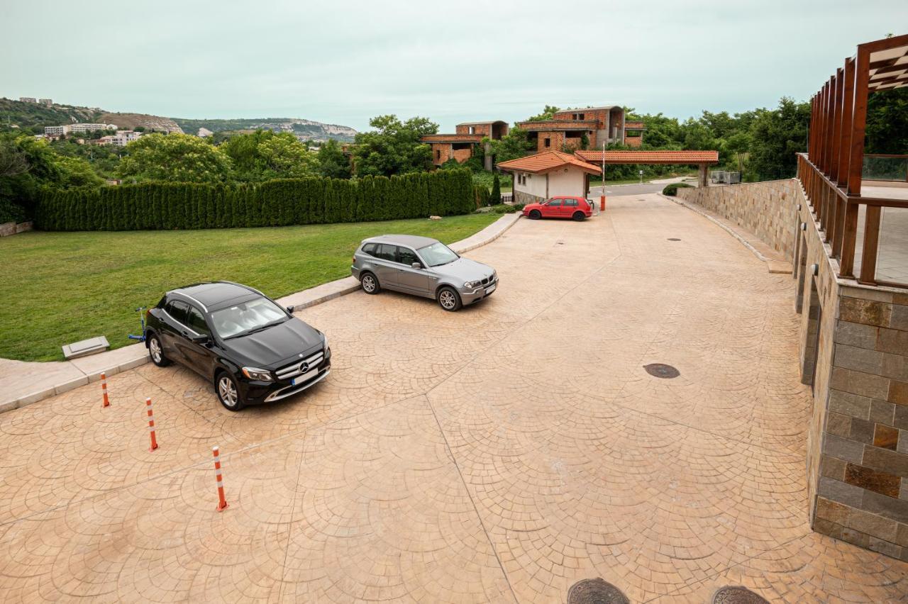 Апартамент За Гости Влади В Комплекс Garden Palace בלצ'יק מראה חיצוני תמונה